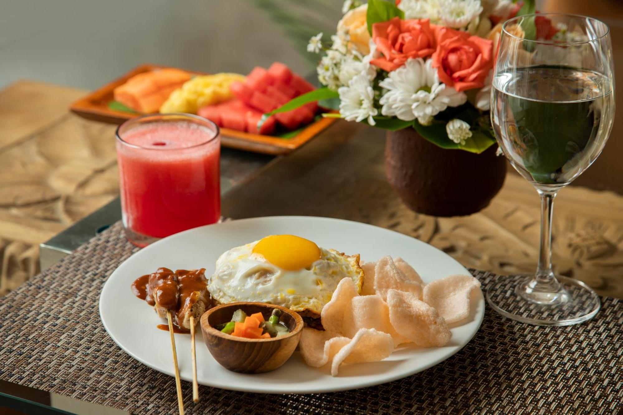 The Luxury Collection, Monaco Blu Villa Seminyak  Luaran gambar
