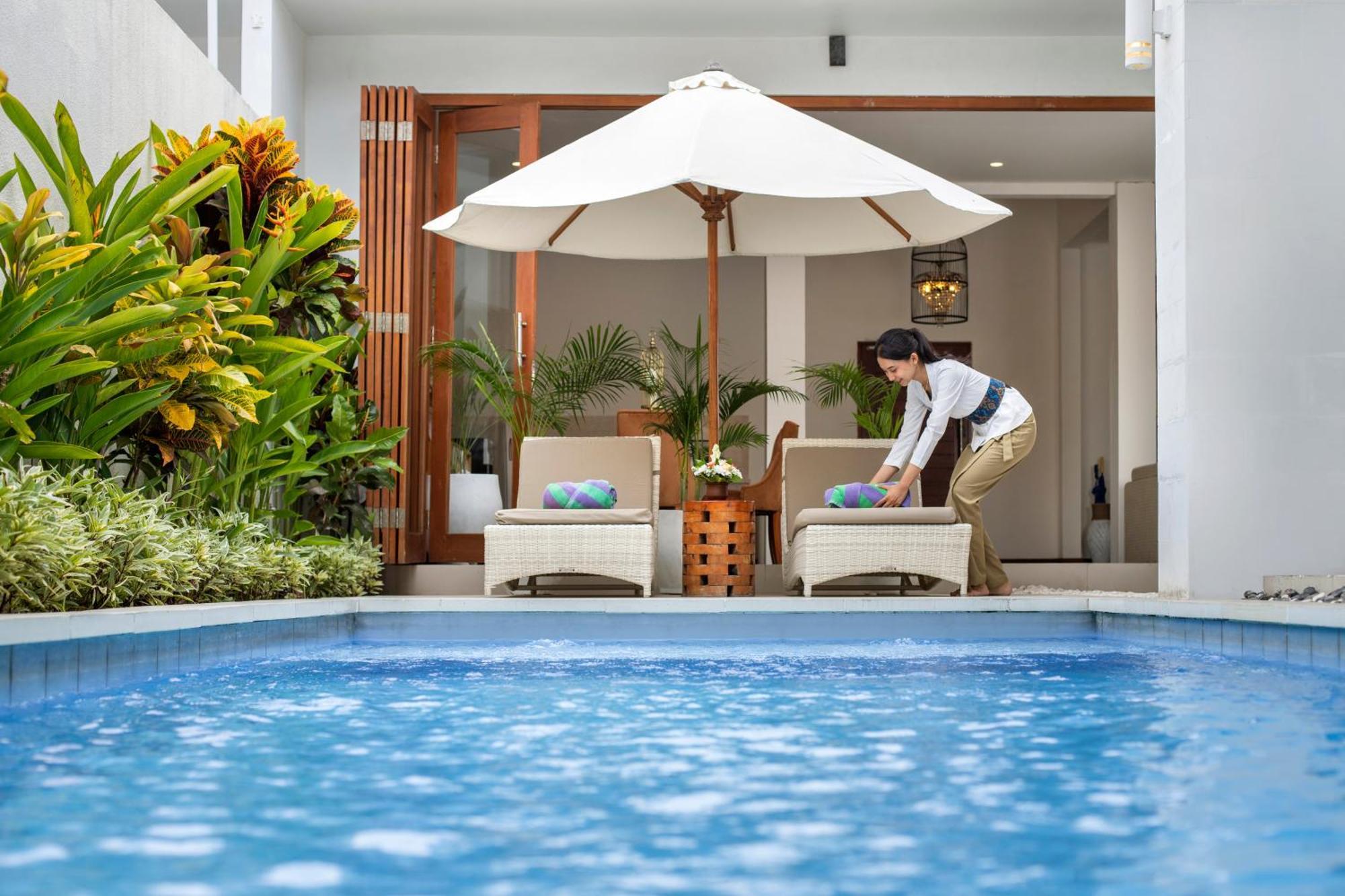 The Luxury Collection, Monaco Blu Villa Seminyak  Luaran gambar