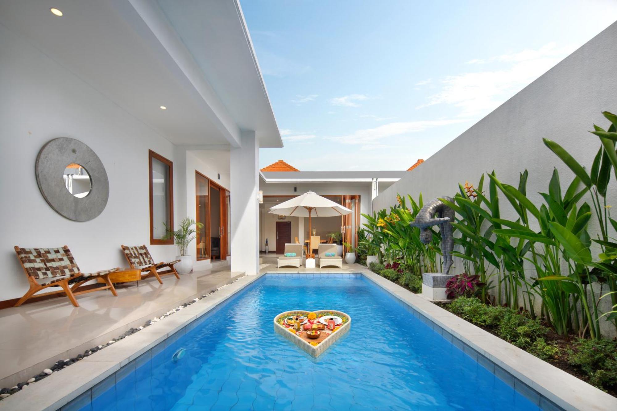 The Luxury Collection, Monaco Blu Villa Seminyak  Luaran gambar