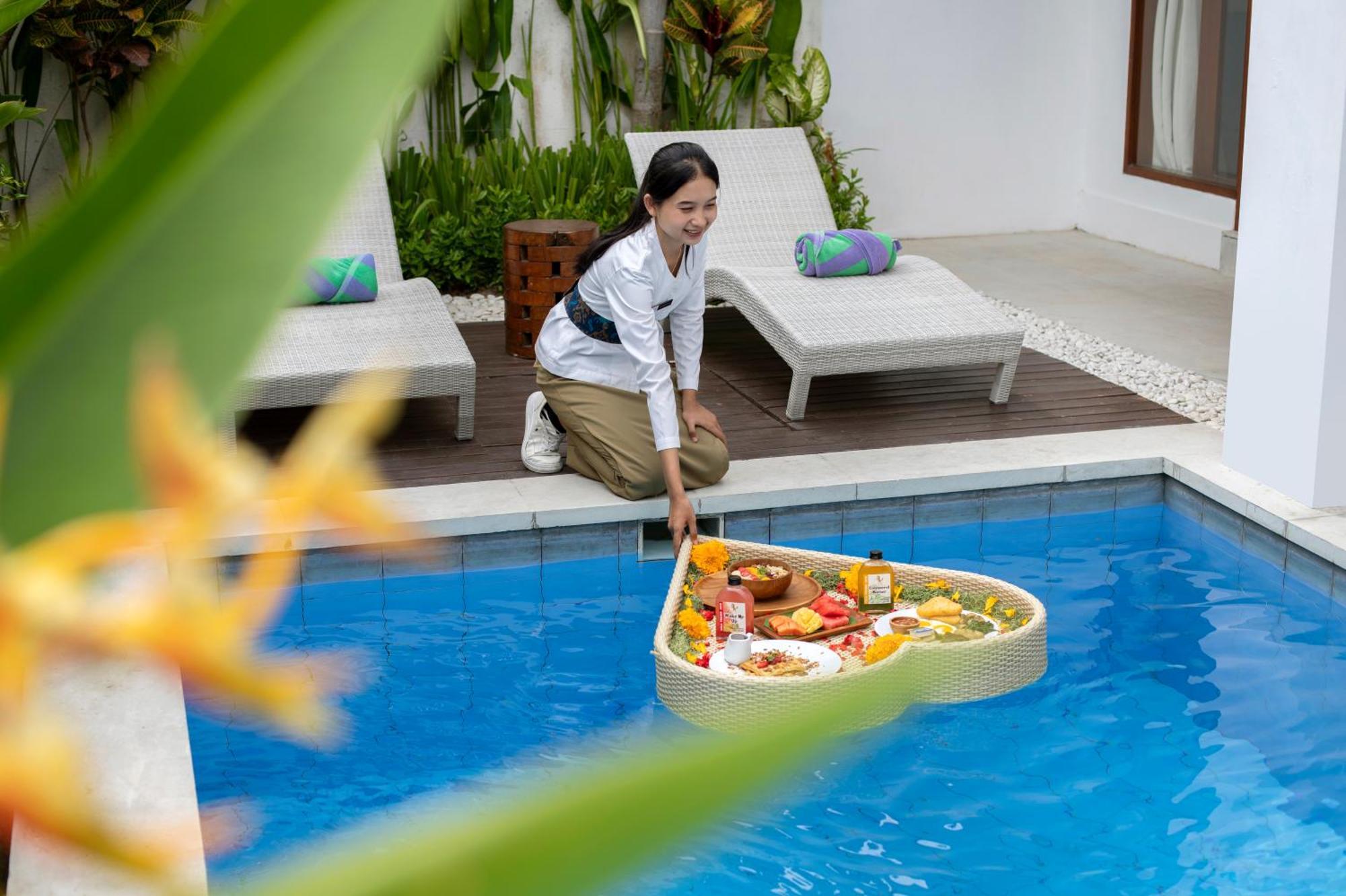 The Luxury Collection, Monaco Blu Villa Seminyak  Luaran gambar